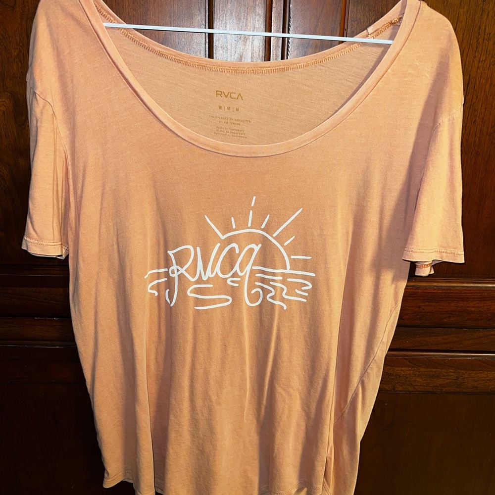 Rvca & Roxy tee bundle - Picture 2 of 5